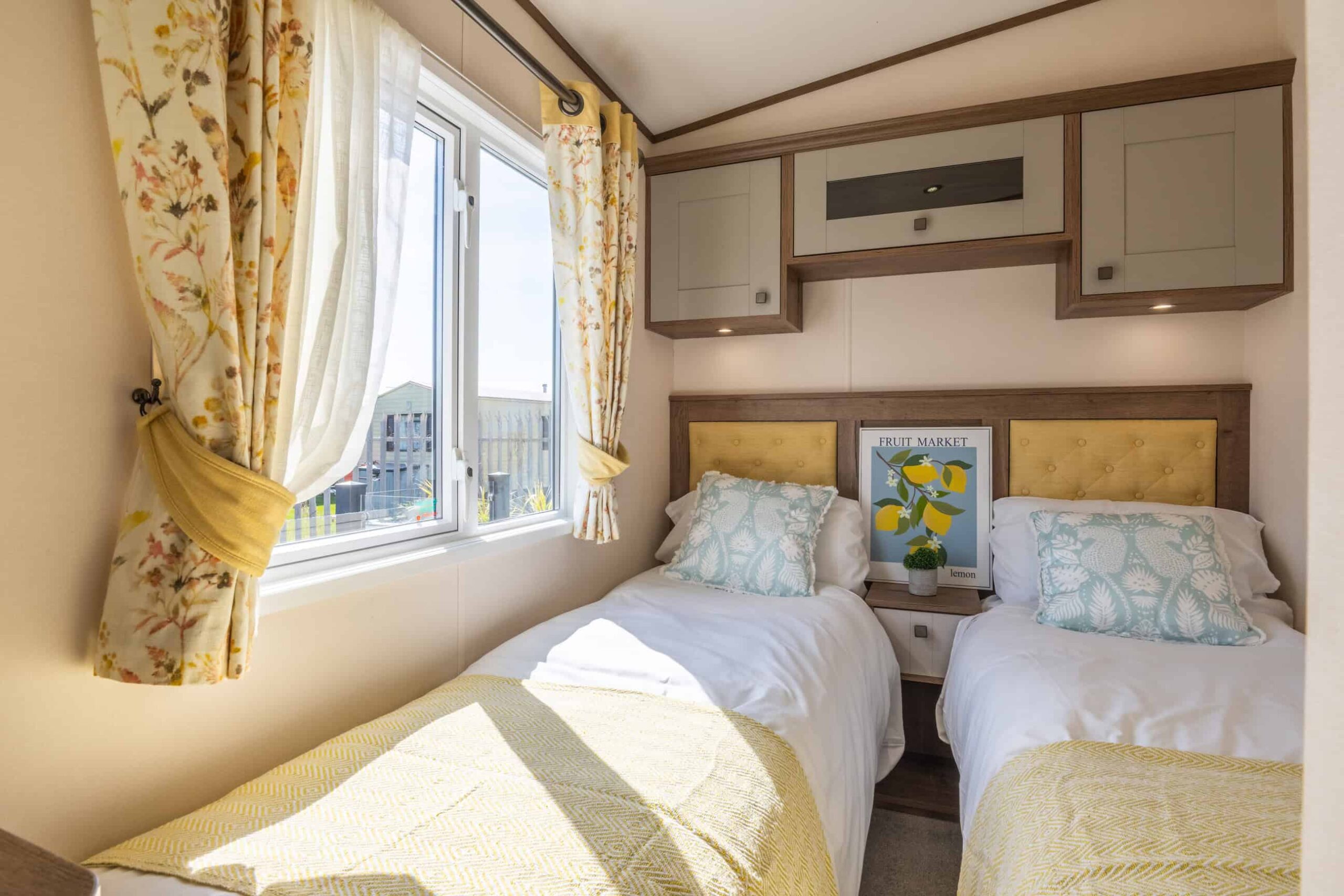 Twin bedroom at the lodge.
