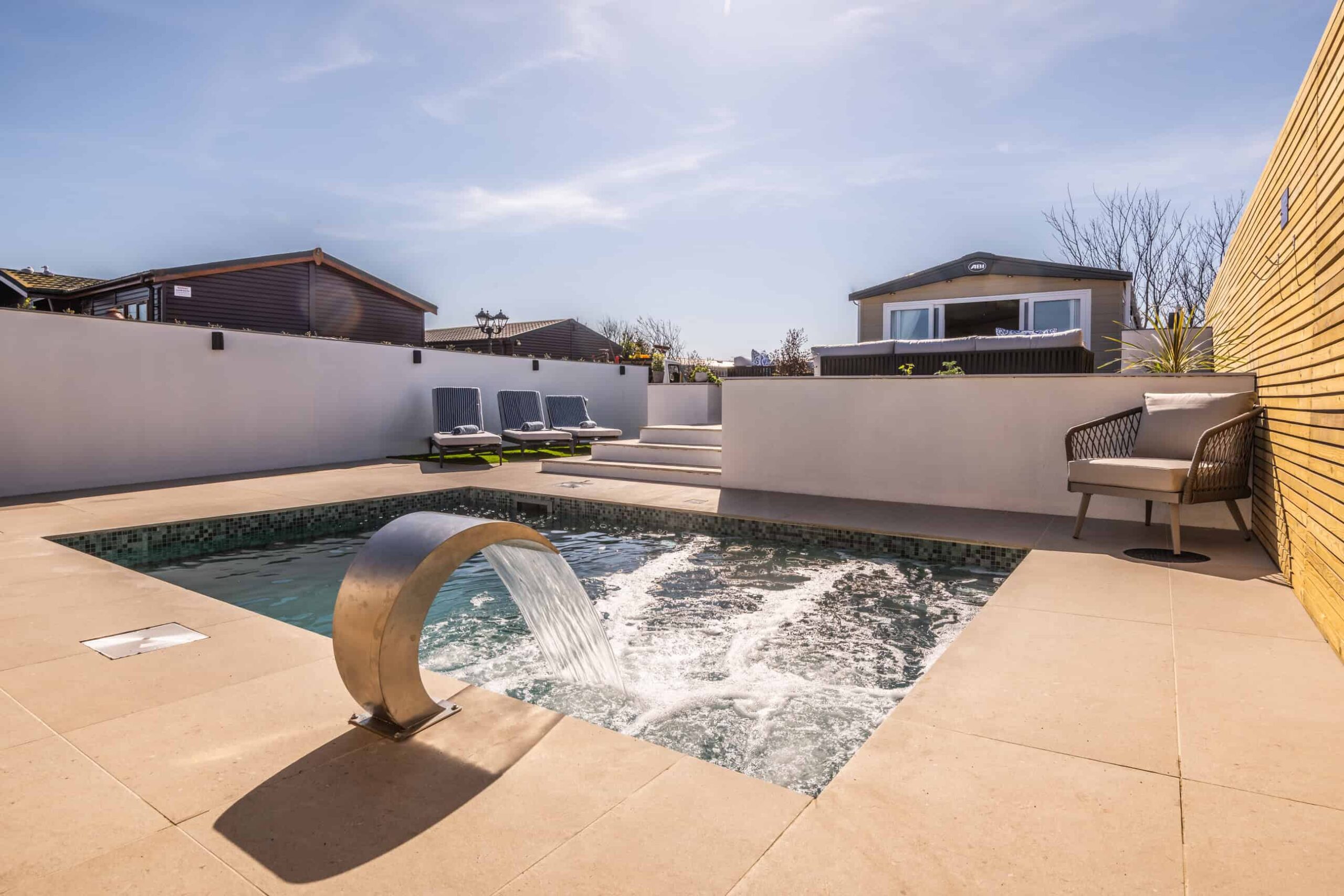 Wow lodge swimming pool water feature