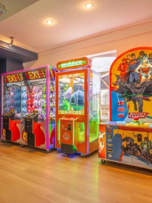 Claw machines arcade at SF Parks